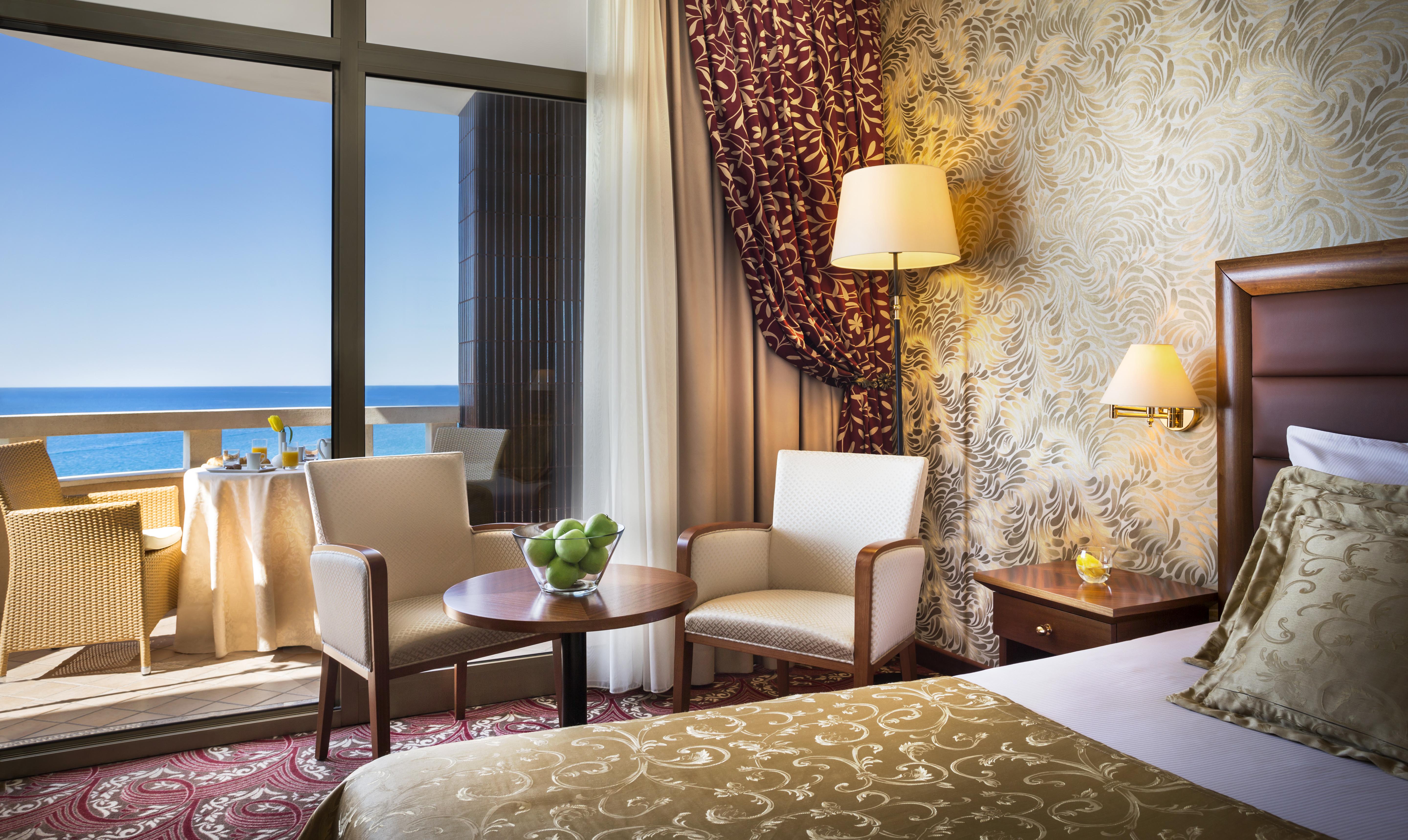 Remisens Hotel Metropol Portoroz Exterior foto A room at the hotel