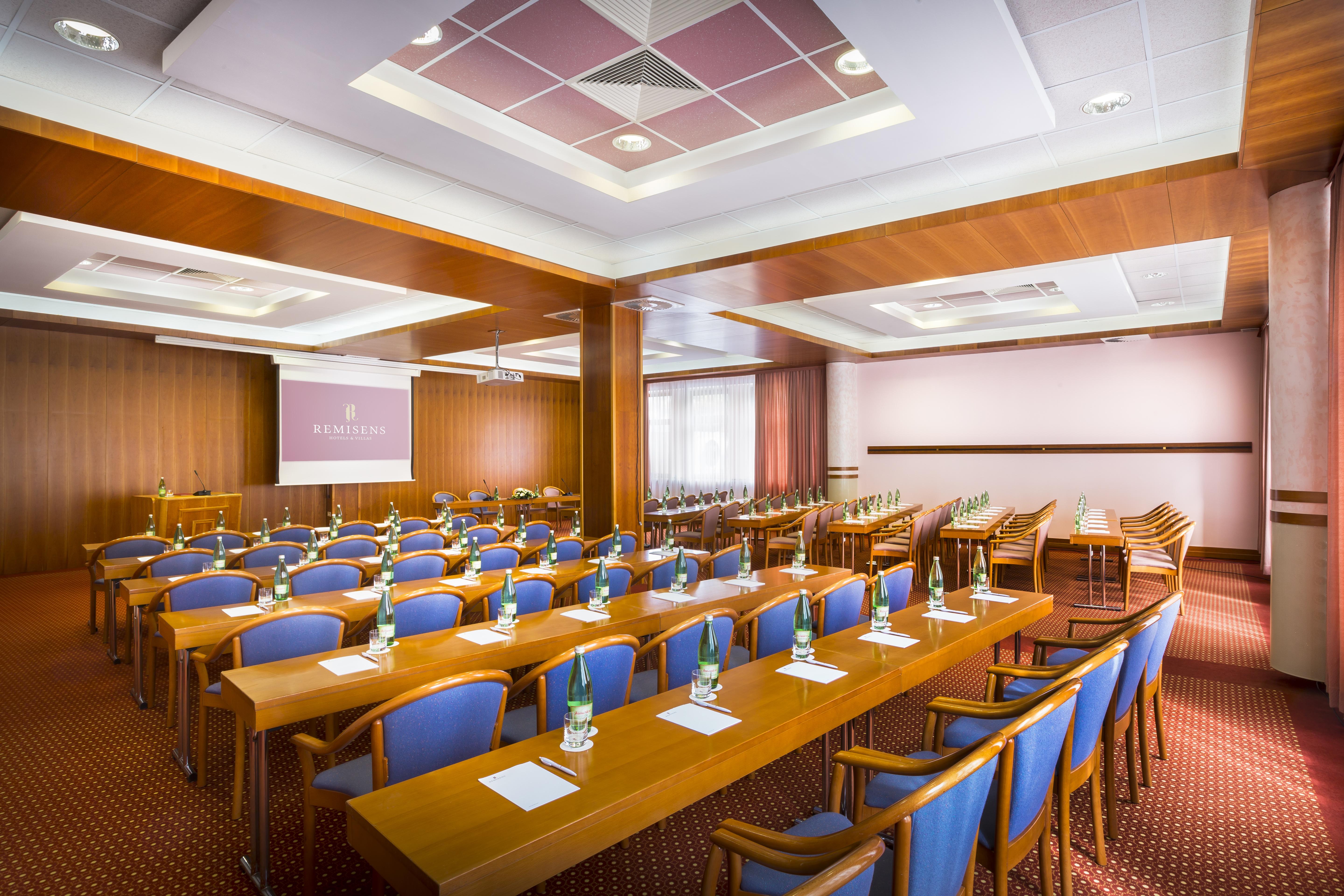 Remisens Hotel Metropol Portoroz Exterior foto Meeting room